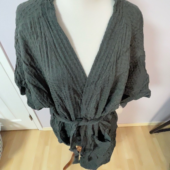 Bathen Robe - Picture 8 of 9